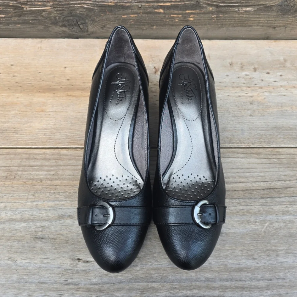 Life Stride Julep Y2K Office Siren Revival  Comfort Wedge Pump 10M